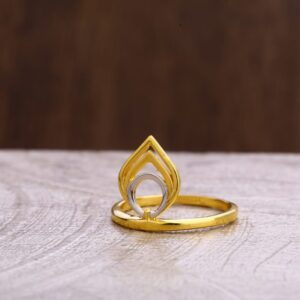 916 Gold CZ Delicate Ladies Plain Ring LPR297