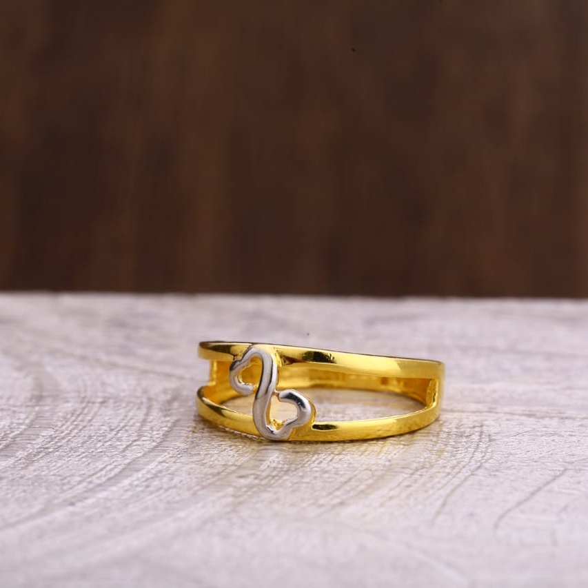 916 Gold CZ Classic Ladies Plain Ring LPR299