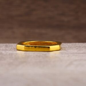 916 Gold Gorgeous Ladies Plain Ring LPR493