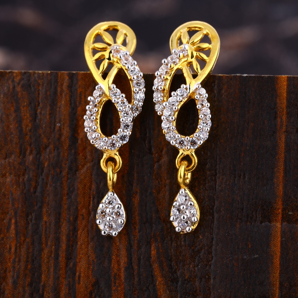 22KT Gold CZ Women's Stylish Hallmark Fancy  Earring LFE588