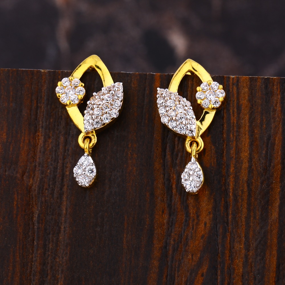 22KT Gold CZ Diamond Fancy  Ladies Earring LFE537