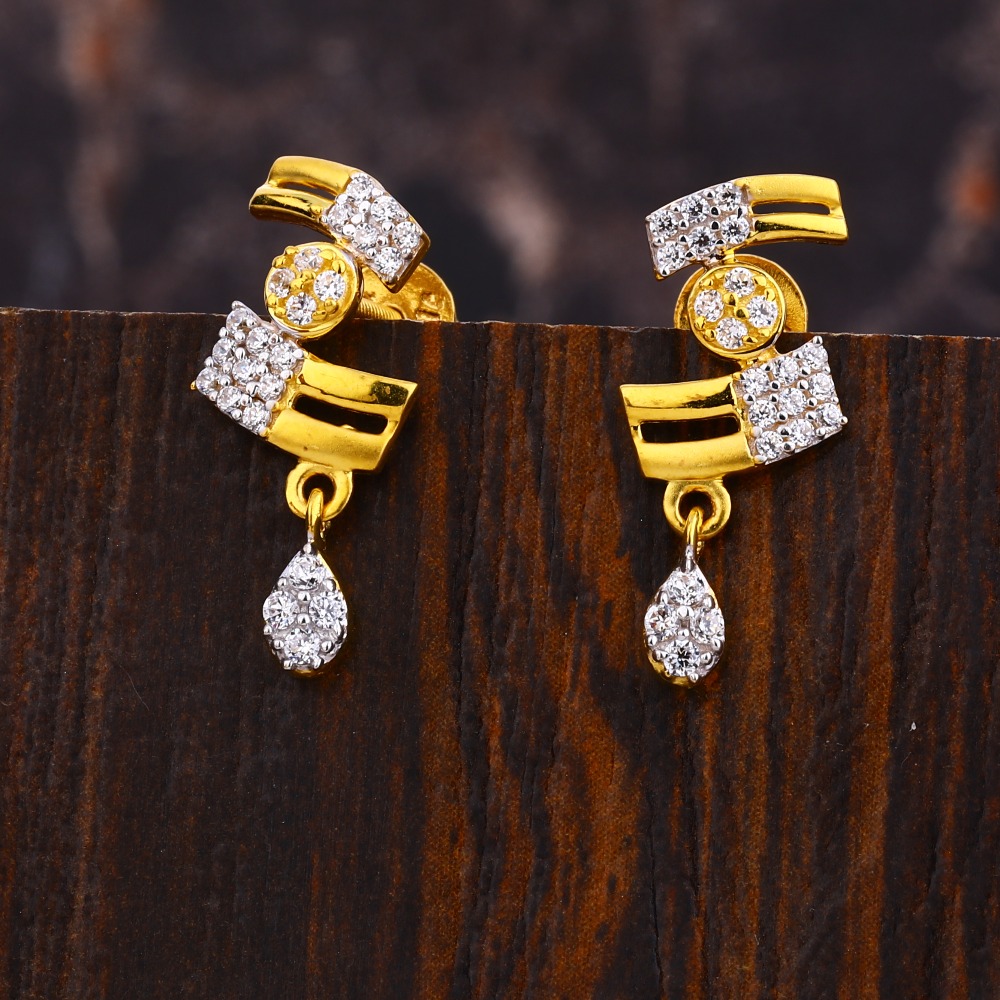 916 Gold CZ Women's Stylish Hallmark Fancy Earring LFE531