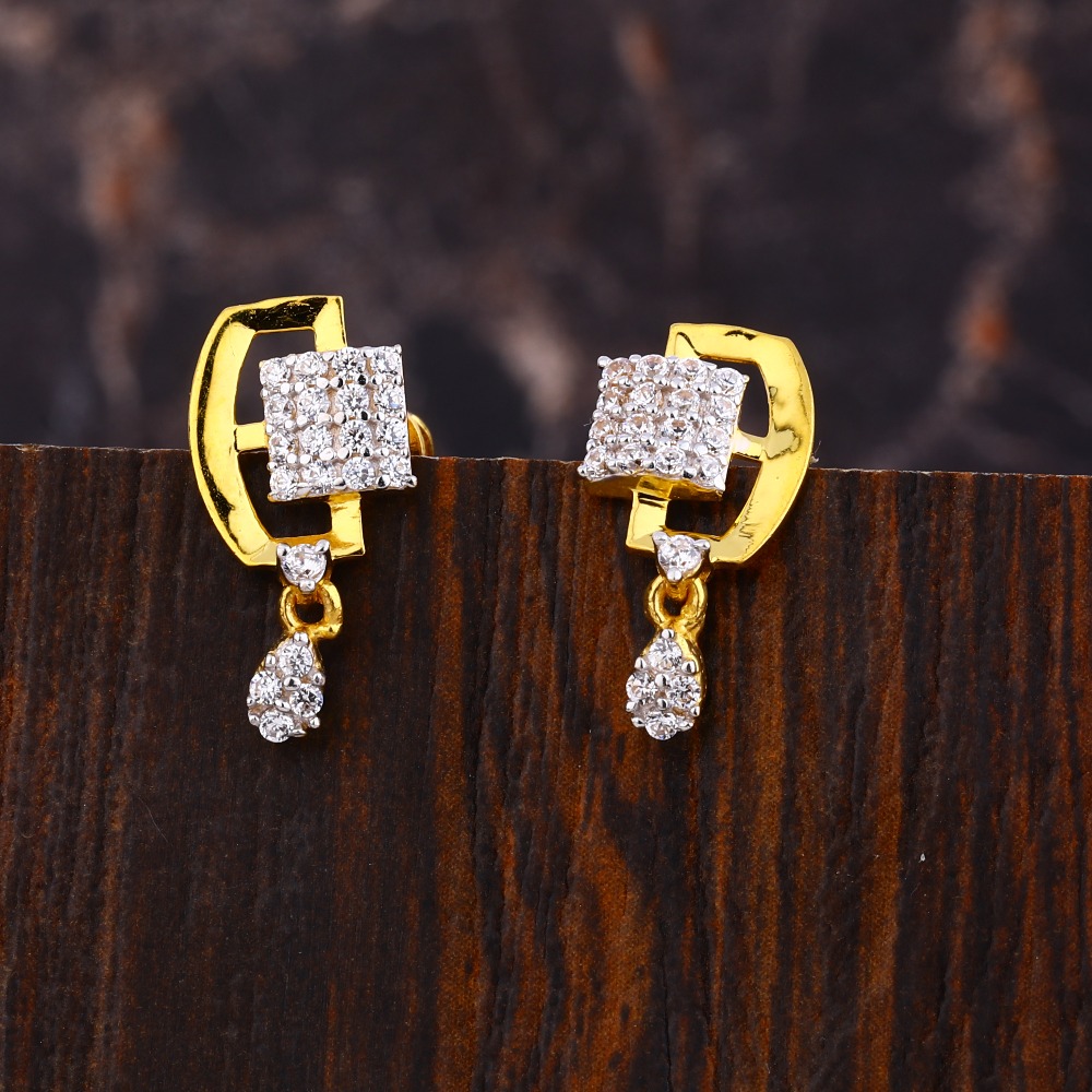 916 Gold CZ Women's fancy  Hallmark Fancy Earring LFE529