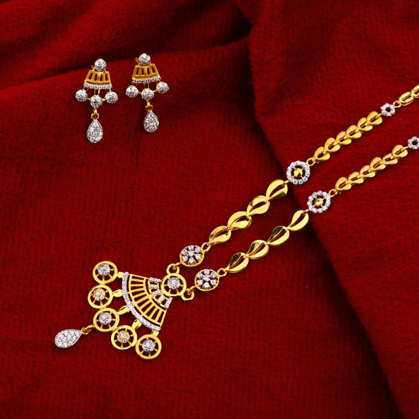 916 Gold CZ Designer Ladies Chain Necklace set CN256