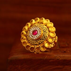 22KT Gold CZ Hallmark Antique Gorgeous Ladies Ring LAR181