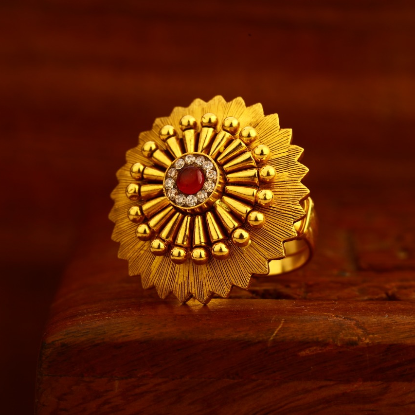22KT Gold Hallmark Antique Delicate Ladies Ring LAR167