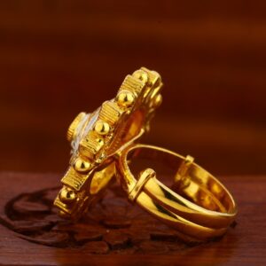 22KT Gold Hallmark Antique Fancy Ladies Ring LAR115