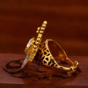 22KT Gold Antique Exclusive Ladies Ring LAR106