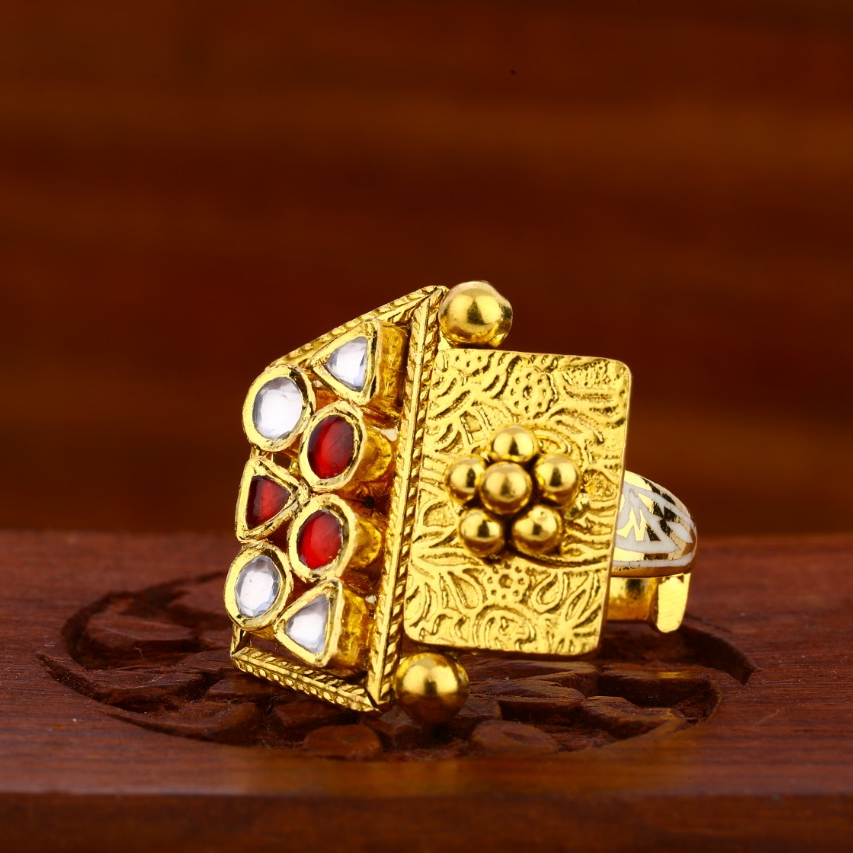 916 Gold CZ Hallmark Antique Classic Ladies Ring LAR94