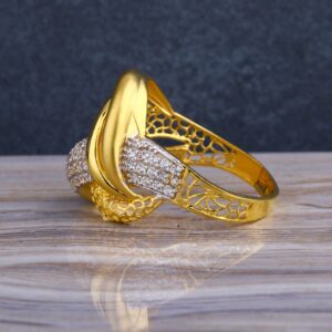 916 CZ  Gold  Gorgeous Hallmark Women's Long  Ring LLR268