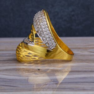916 Gold Ladies Dellicate Long  Ring LLR257