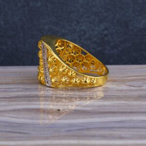 916 Gold Ladies Designer Long  Ring LLR256