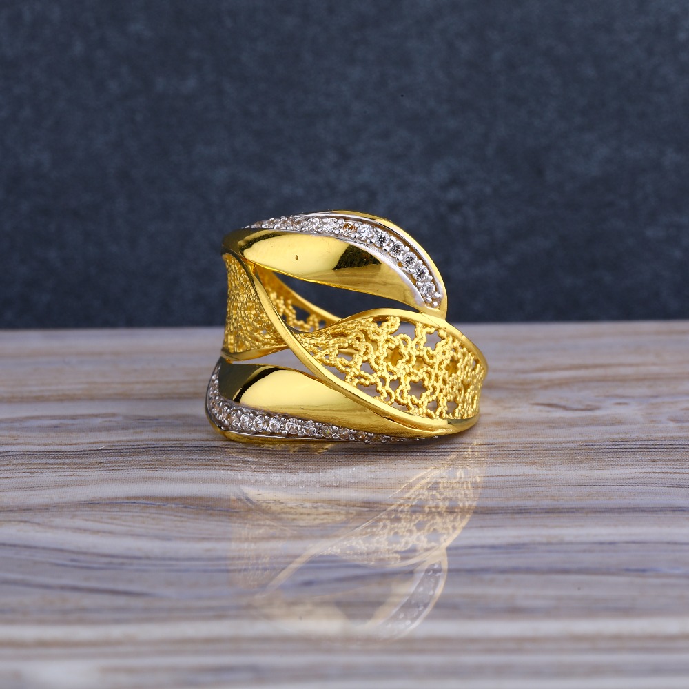 916 Gold Ladies Classic Long  Ring LLR255