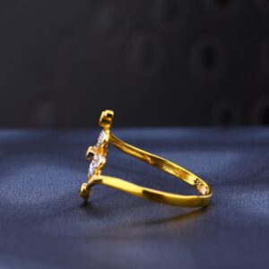 916 Gold Hallmark Gorgeous Ladies Ring LR993
