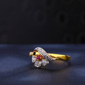 916 Gold Hallmark Ladies Ring LR1001
