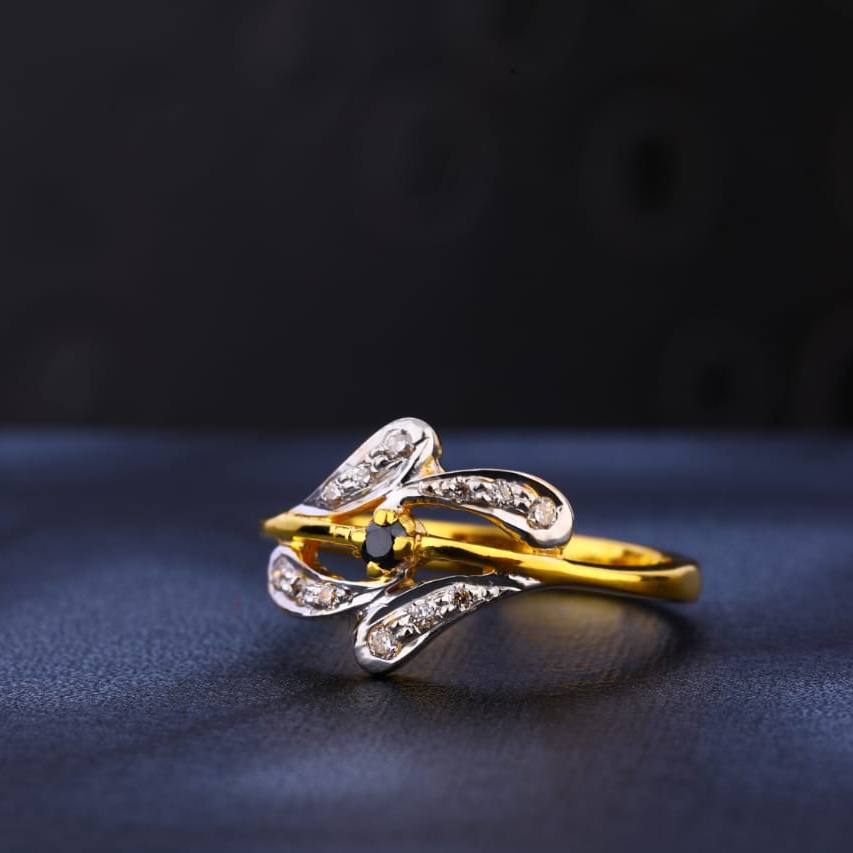 22KT CZ Gold Hallmark Stylish Ladies Ring LR1015