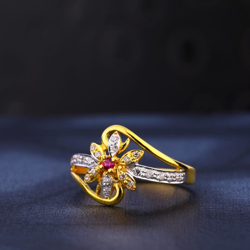 22KT CZ Gold Exclusive Ladies Ring LR1031