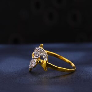 22KT Gold Hallmark Stylish Ladies Ring LR986