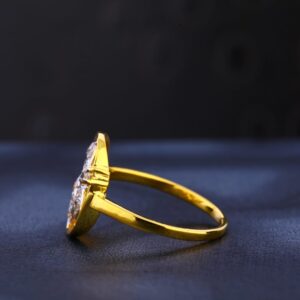 22KT Gold Hallmark Fancy Ladies Ring LR990