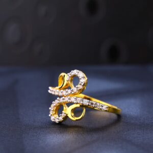 22KT Gold Stylish Ladies Ring LR943