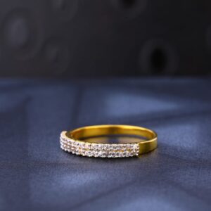 916 Gold CZ Hallmark Gorgeous Ladies Ring LR952