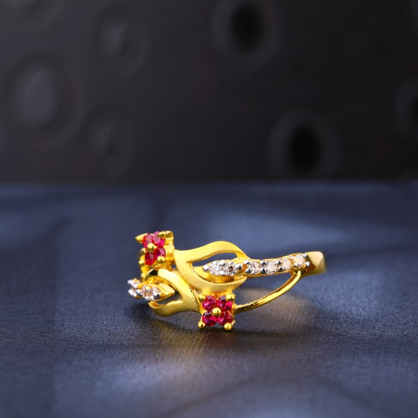 916 Gold CZ Hallmark Designer Ladies Ring LR957