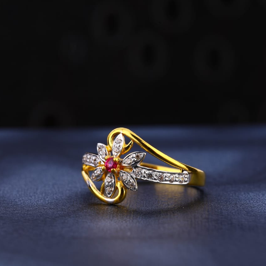 916 Gold CZ Stylish Ladies Ring LR959