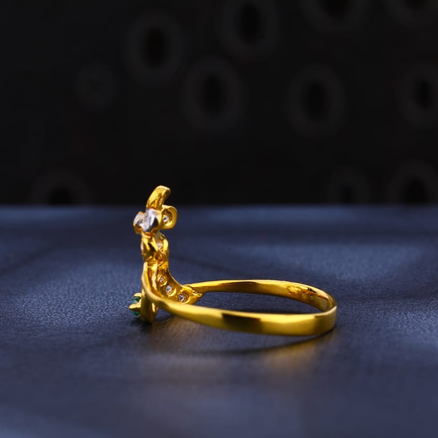 916 Gold Hallmark Delicate Ladies Ring LR973 - Image 2