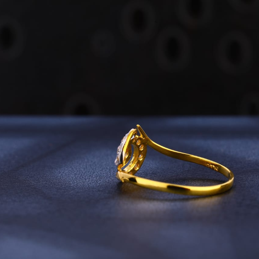 916 Gold Delicate Ladies Ring LR978 - Image 2