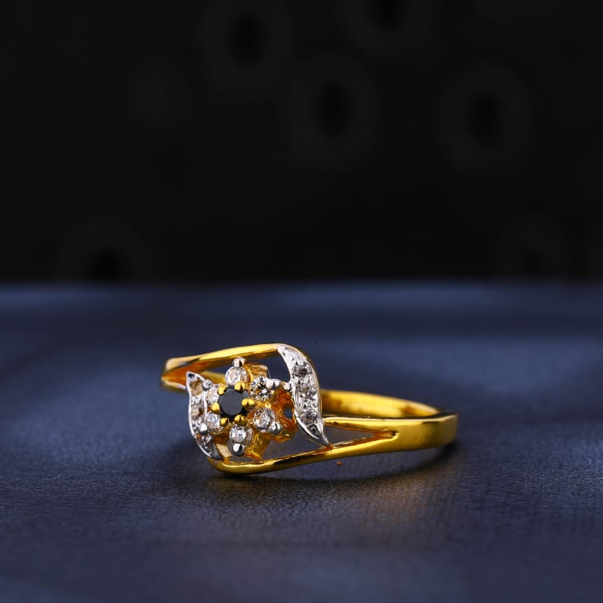 916 Gold Classic Ladies Ring LR983