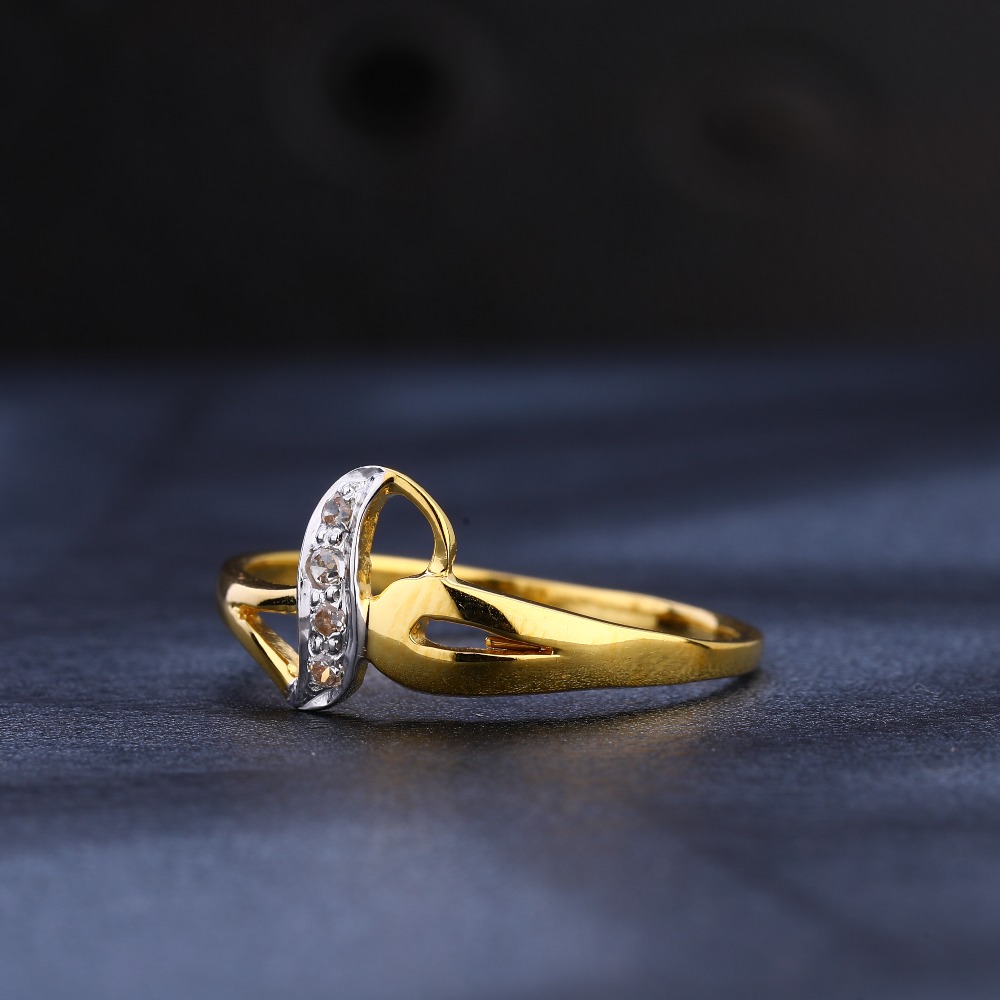 916 Gold CZ  Designer Ladies Ring LR1118