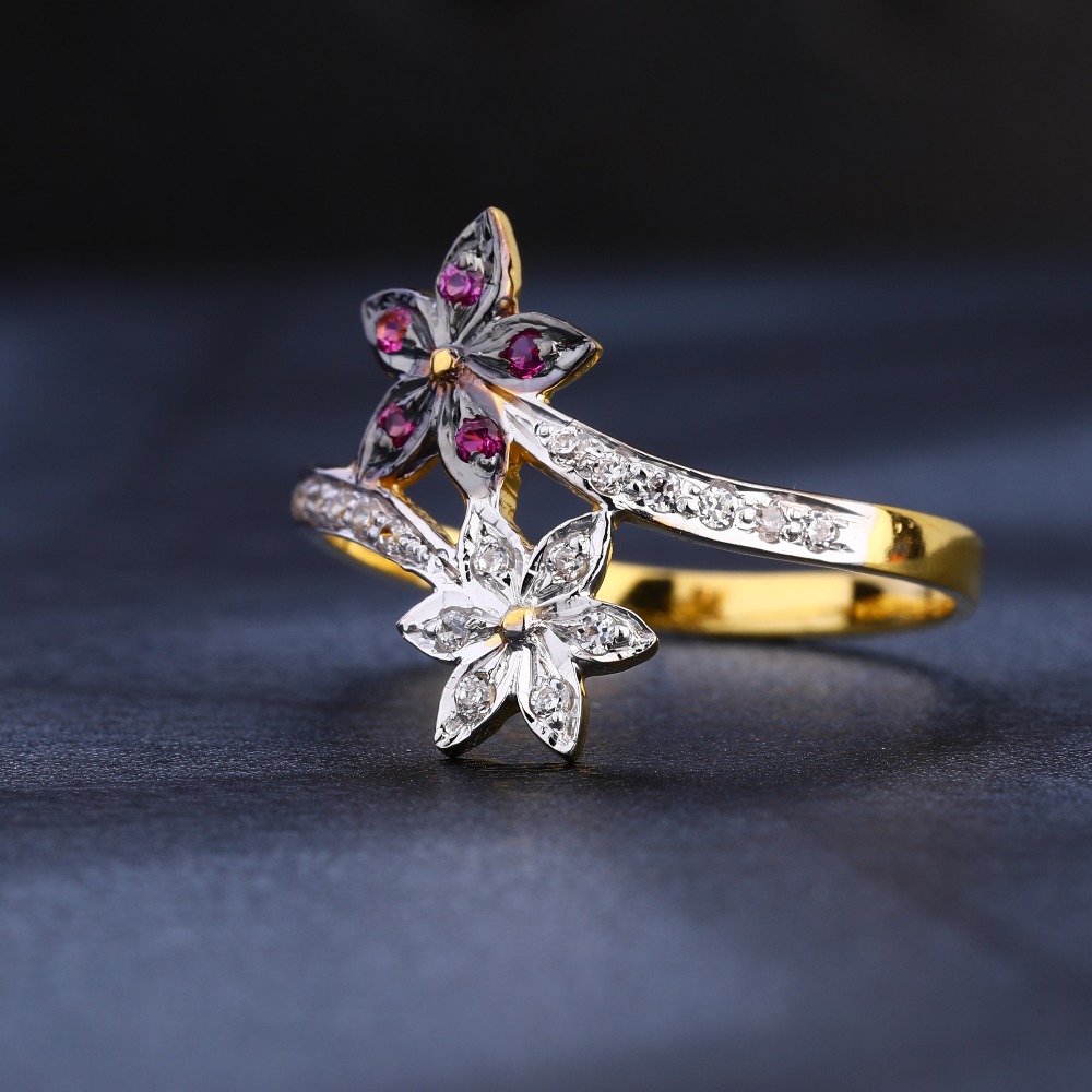 916 Gold CZ Ladies Ring LR1116