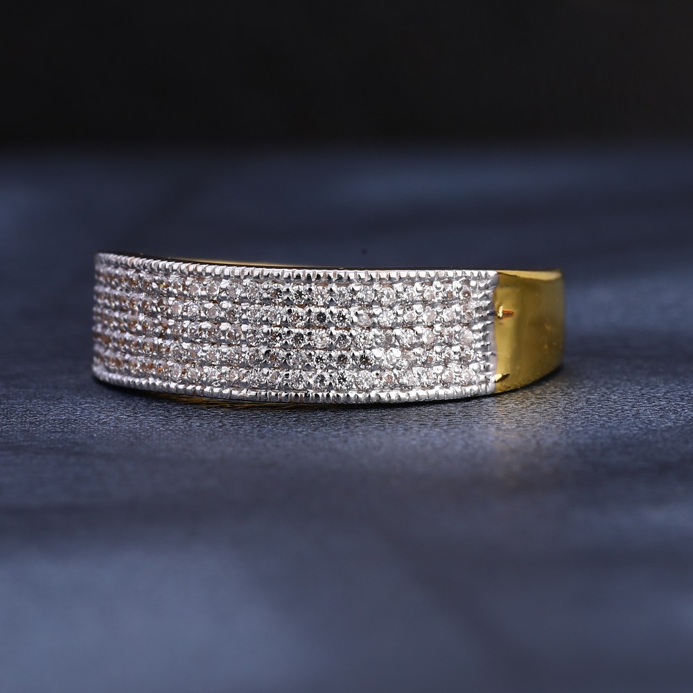 22KT CZ Ladies Exclusive Gold Ring LR1088