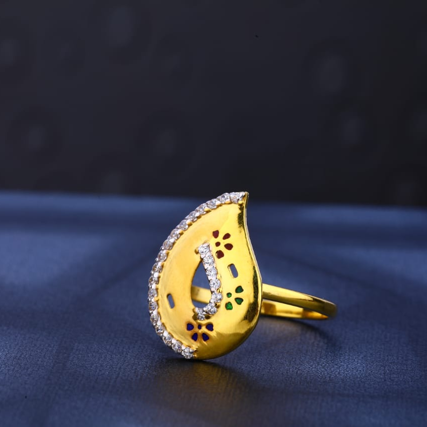 22KT Gold CZ Hallmark Stylish Ladies Ring LR520