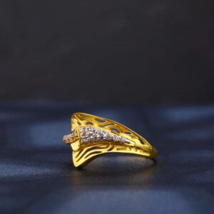 22KT Gold CZ Stylish Ladies Ring LR802