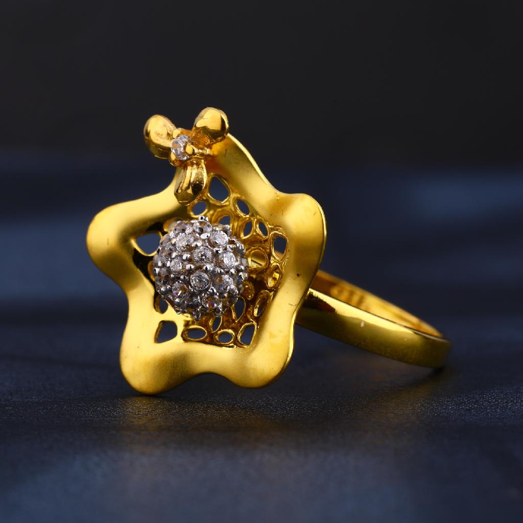 22CT Gold Women's Stylish Hallmark Ring LR821