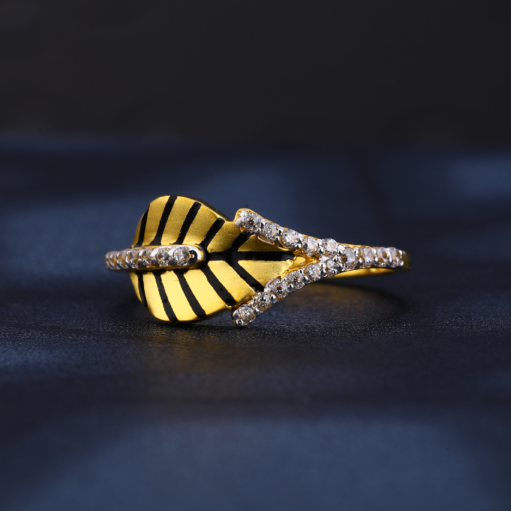 22CT Gold Women's Delicate Hallmark Ring LR817