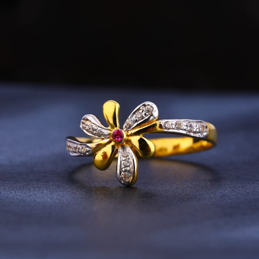 916 Gold CZ Hallmark Designer Ladies Ring LR343