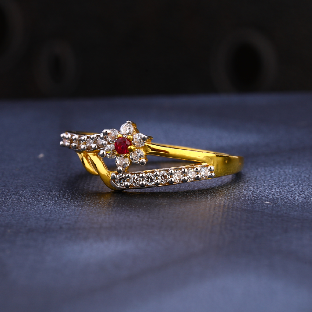 22kt Ladies Gold Exclusive Cz Ring LR1583