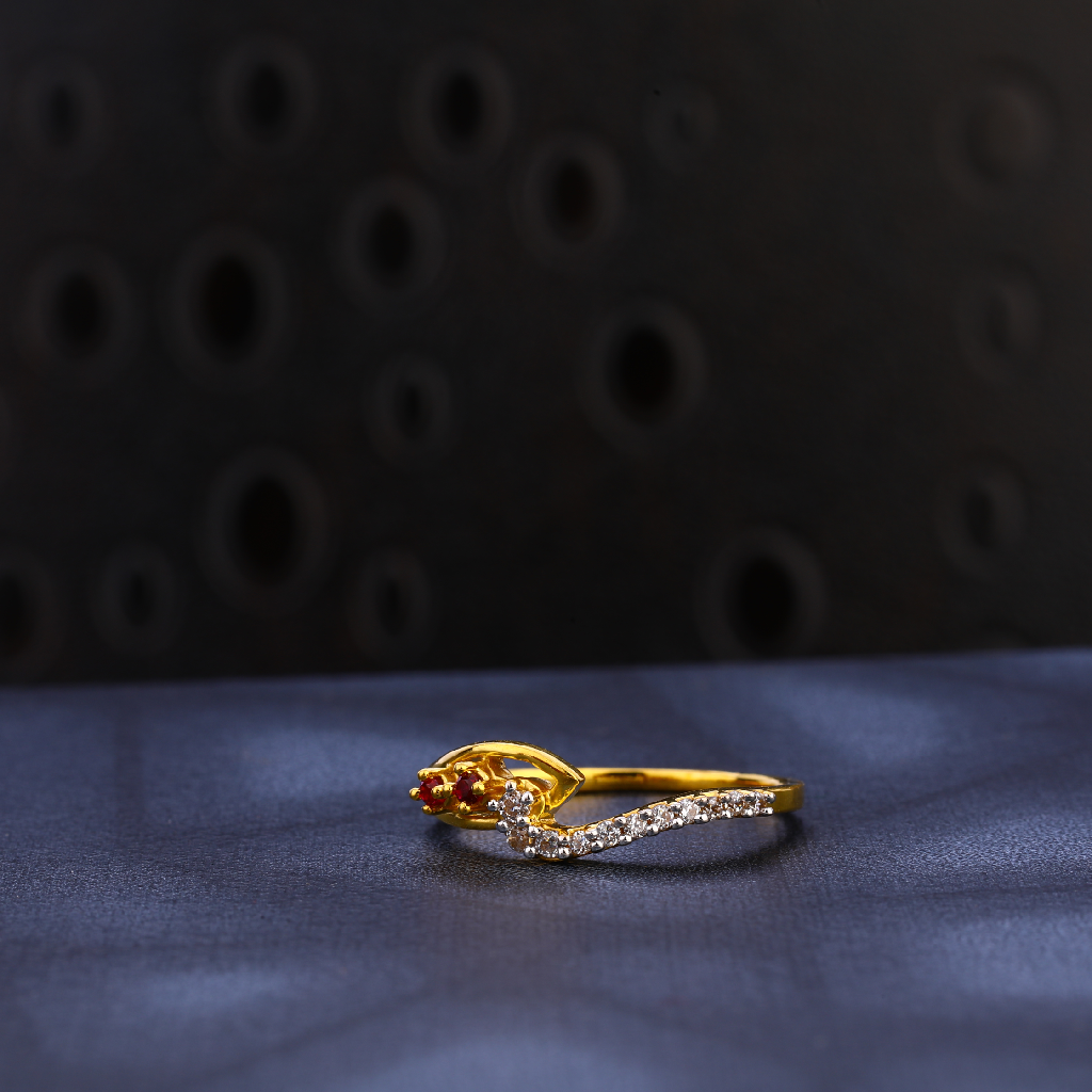 916 Gold Cz Exclusive Ladies Ring LR1567