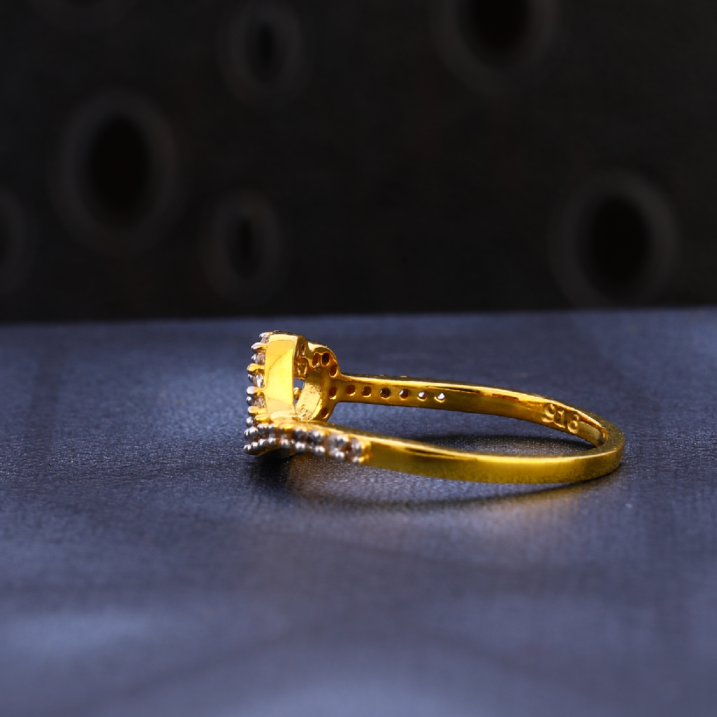 916 Gold Cz Delicate Ladies Ring LR1566 - Image 2