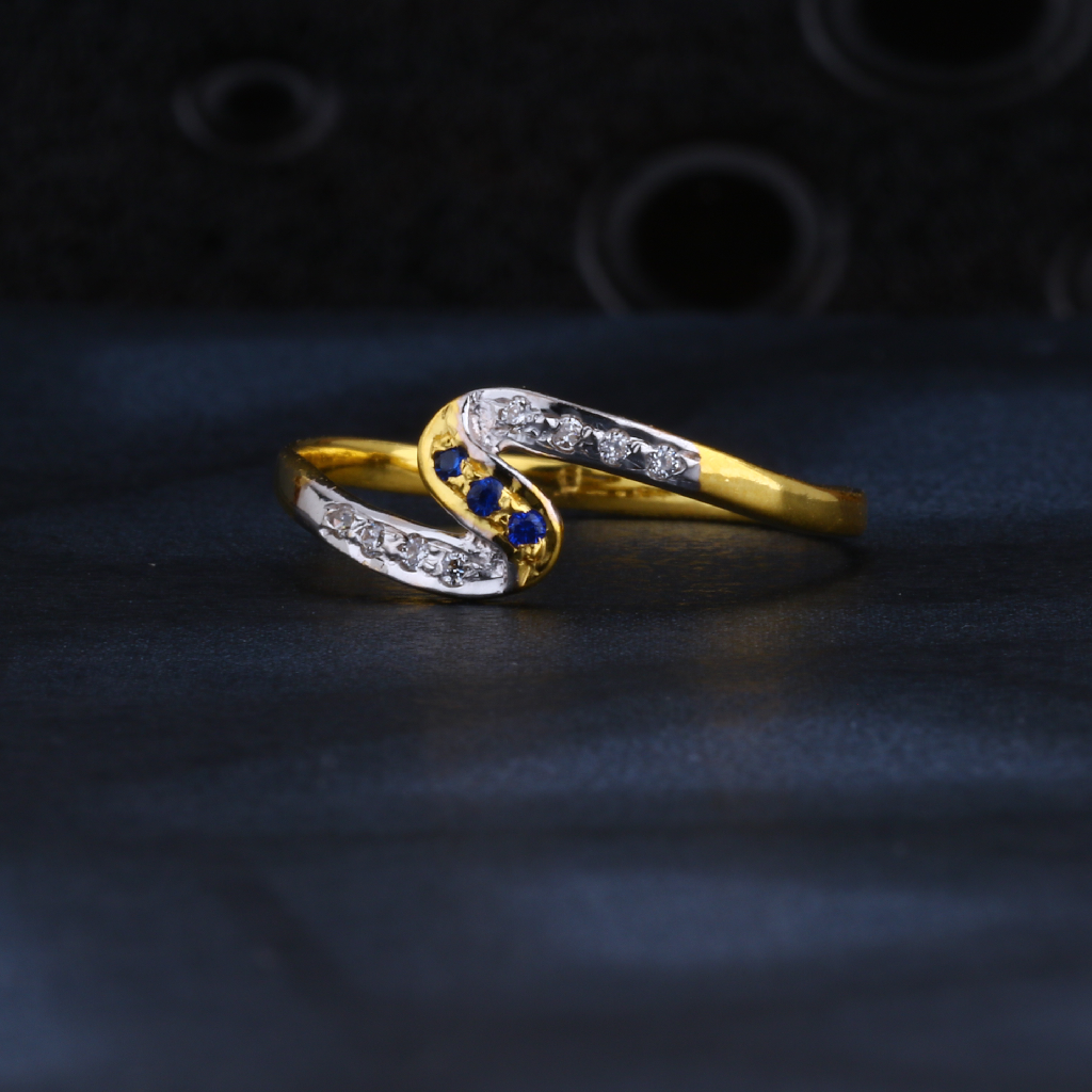 22CT Gold Hallmark Designer Ladies Ring LR1555