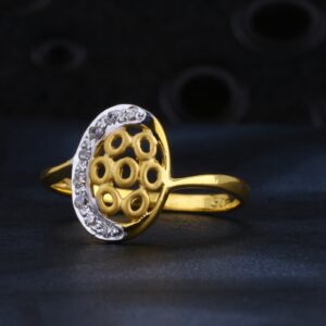 22CT Gold CZ Gorgeous Ladies Ring LR1551