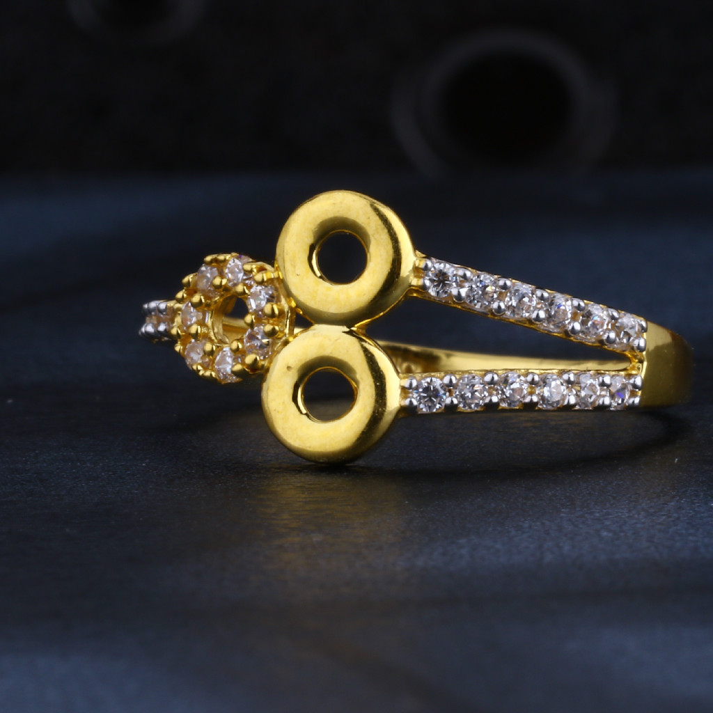 22CT  Gold Women's Ring LR1522