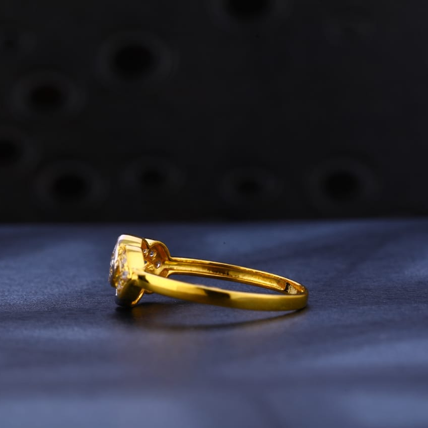 916 Gold CZ Hallmark Gorgeous Ladies Ring LR1150 - Image 2