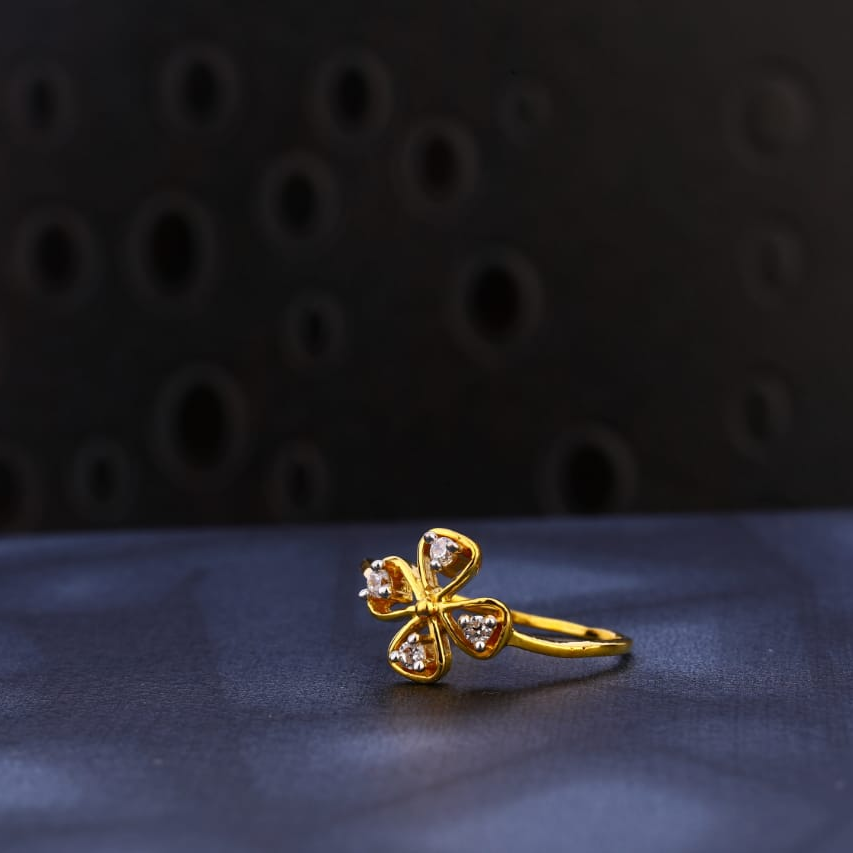 916 Gold Ladies Gorgeous Ring LR1591