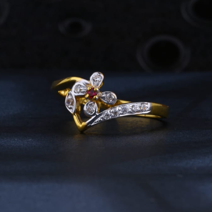 22KT Gold CZ Hallmark Designer Ladies Ring LR1362