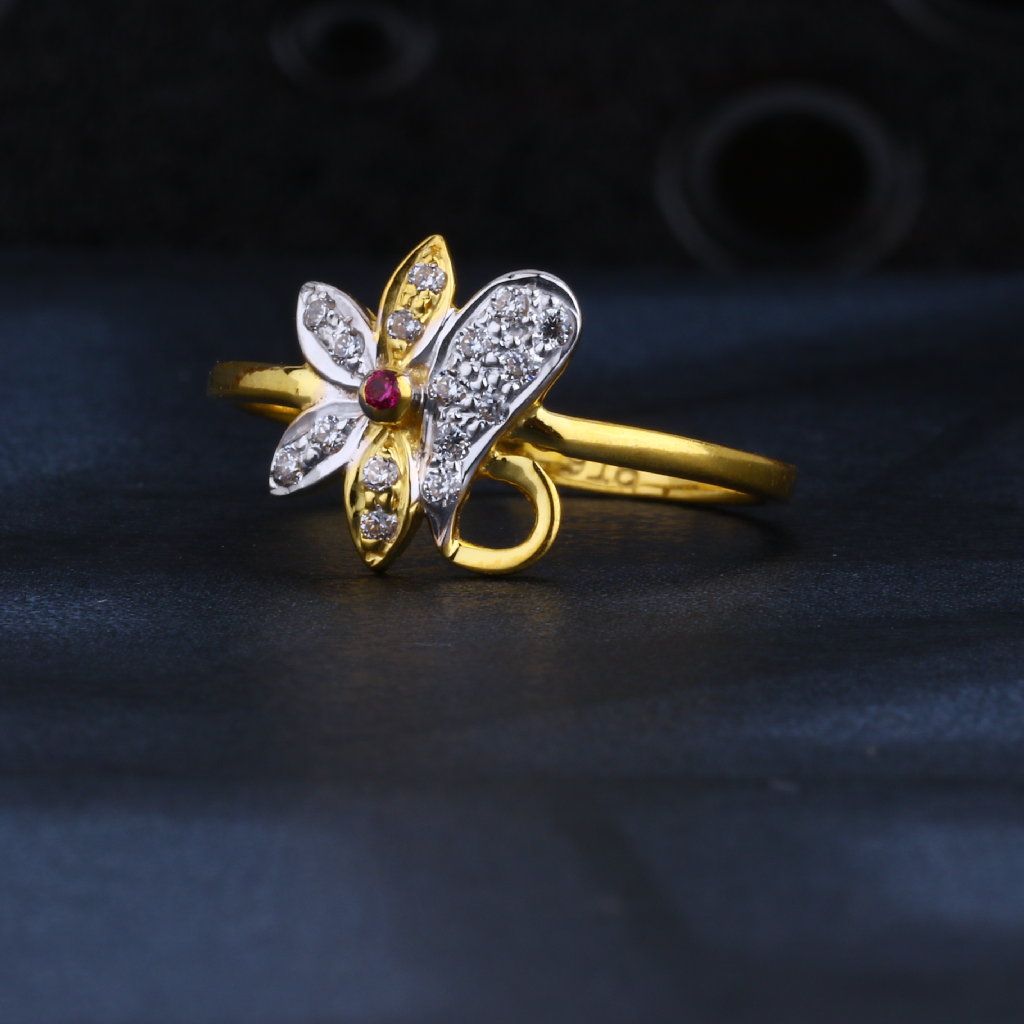 22CT  Gold Ladies CZ Ring LR1357
