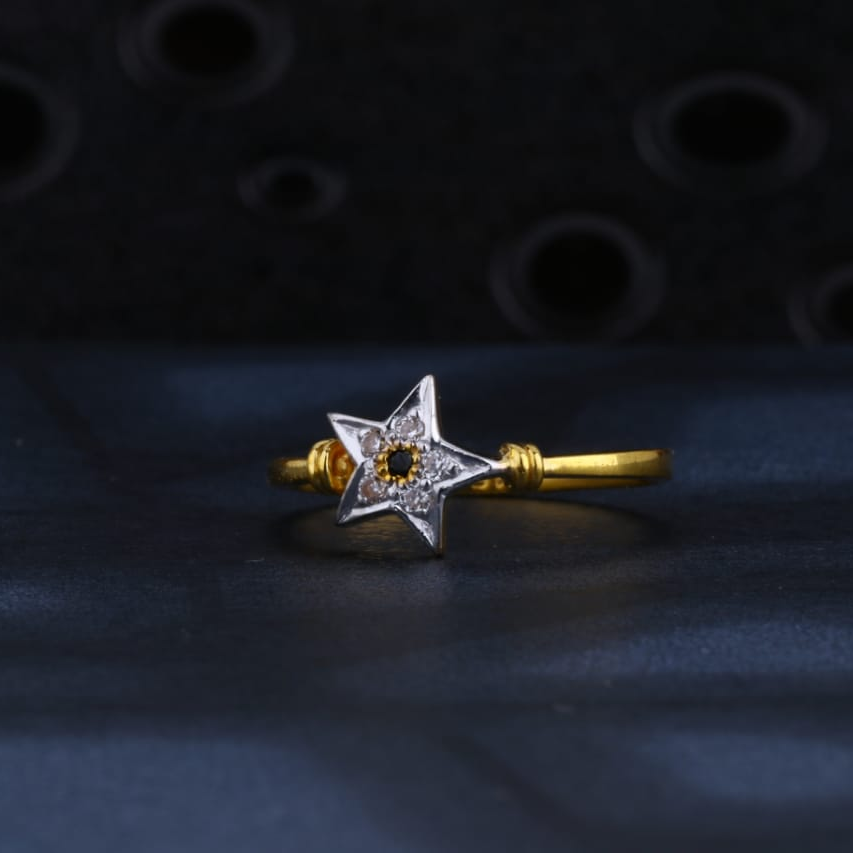 916 Gold CZ Hallmark Delicate Ladies Ring LR1377