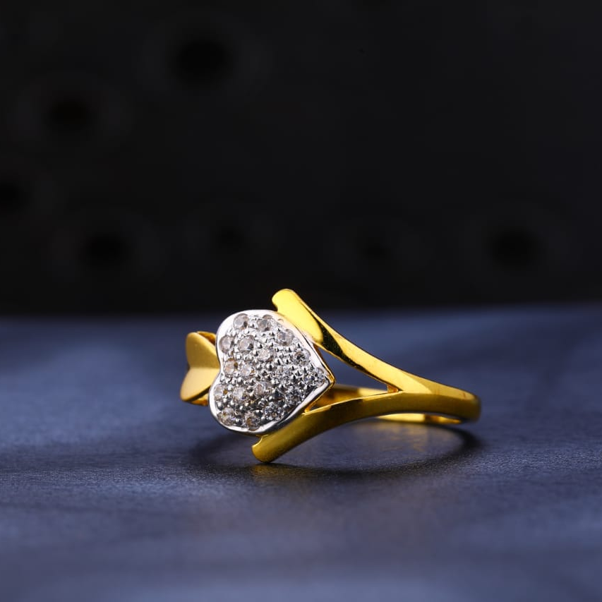 22KT Gold Ladies Ring LR1285